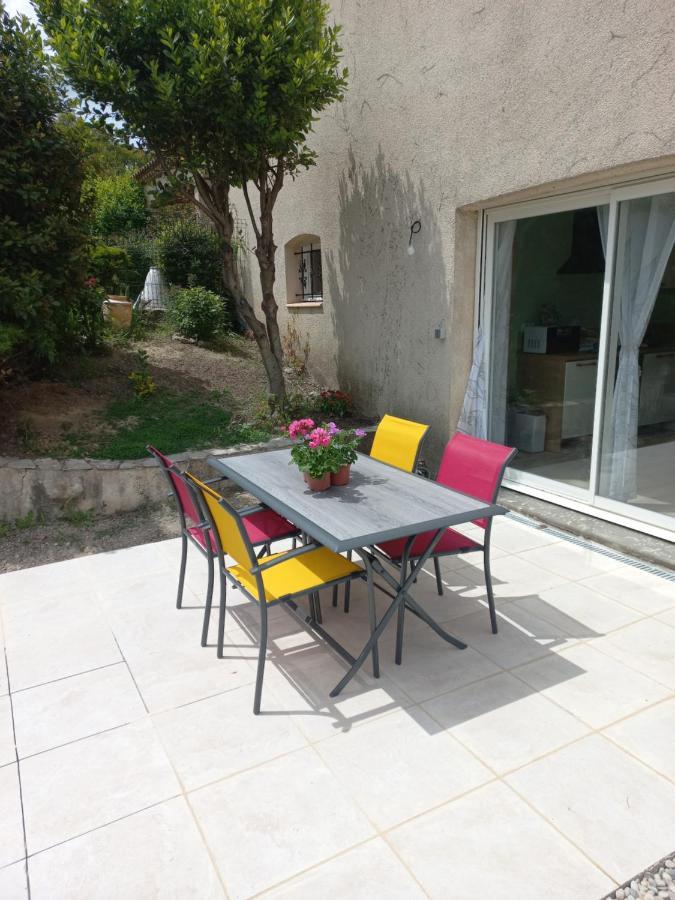 Le Clos Des Lauriers Carcassonne Bagian luar foto